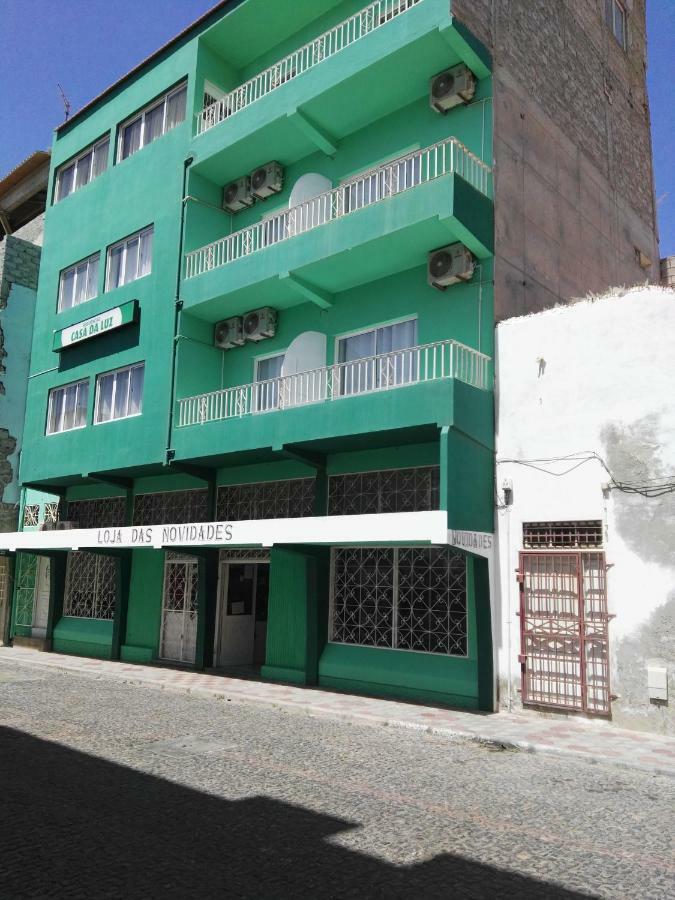 Residencial Casa Da Luz Hotel Mindelo Bagian luar foto